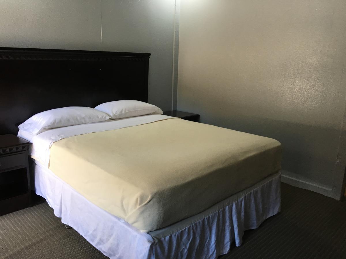 Universal Inn - Los Angeles — Photos 3
